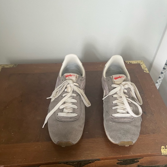 Nike Day Break Pre Montreal Retro Grey Suede Sneakers size 8.5 - Picture 4 of 9